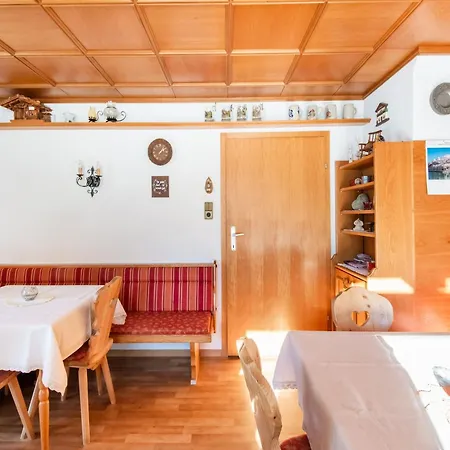 Tatil Evi In Near Slopes Hainzenberg